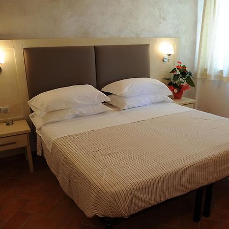 Hotel Super Relais Stella Signa Esterno foto