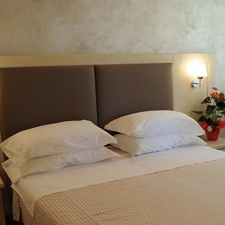 Hotel Super Relais Stella Signa Camera foto